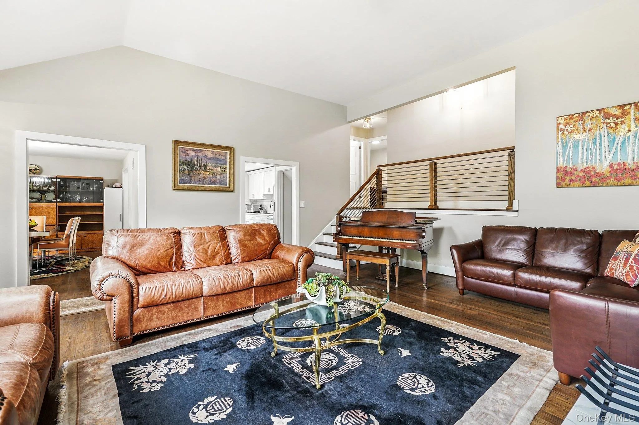 45 Rugby Road, New Rochelle, NY, 4 Bedrooms Bedrooms, 8 Rooms Rooms,2 BathroomsBathrooms,Residential,For Rent,Rugby,0,971762 45 Rugby Road, New Rochelle, NY, 4 Bedrooms Bedrooms, 8 Rooms Rooms,2 BathroomsBathrooms,Residential,For Rent,Rugby,0,971762