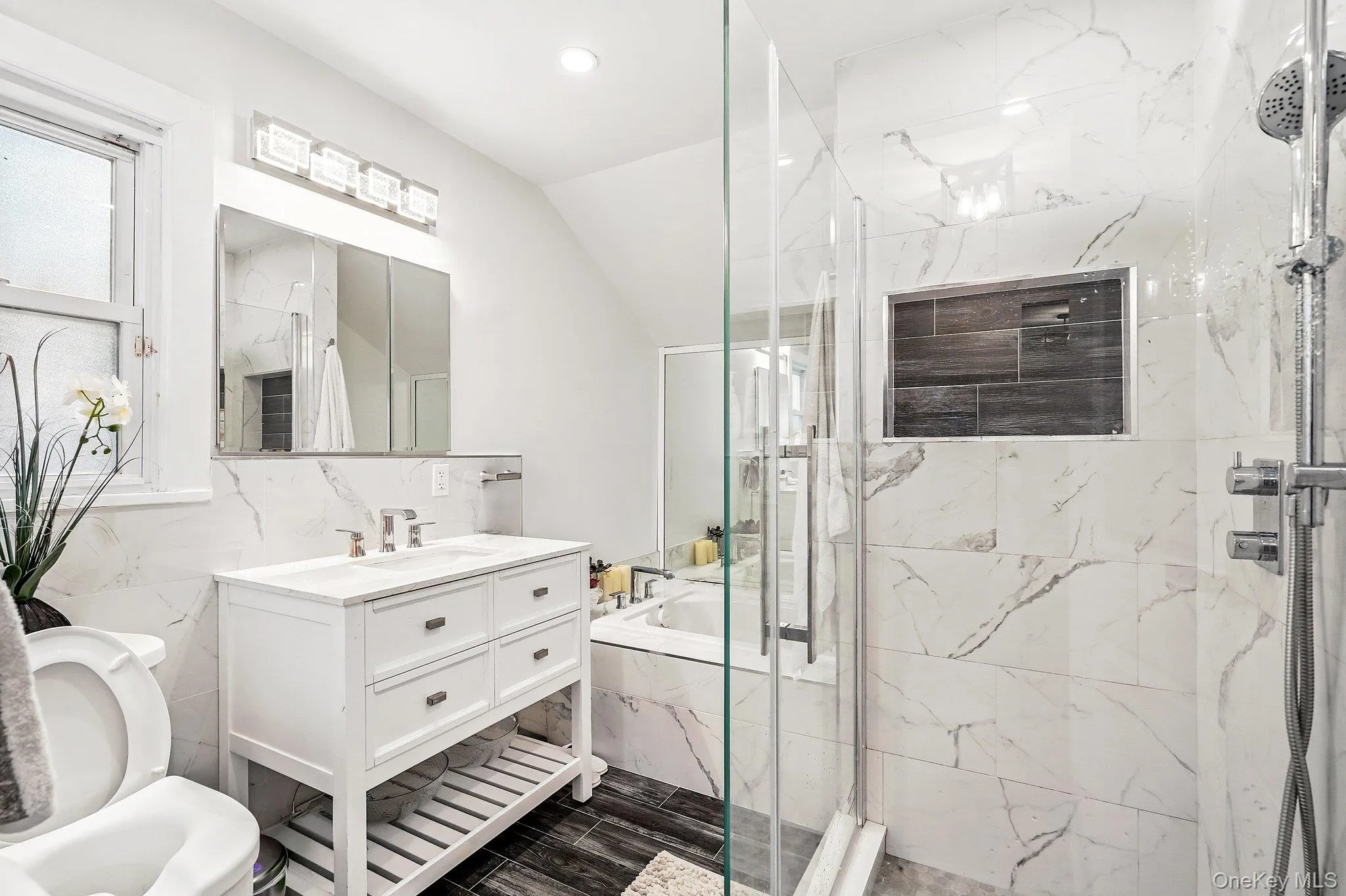 45 Rugby Road, New Rochelle, NY, 4 Bedrooms Bedrooms, 8 Rooms Rooms,2 BathroomsBathrooms,Residential,For Rent,Rugby,0,971762 45 Rugby Road, New Rochelle, NY, 4 Bedrooms Bedrooms, 8 Rooms Rooms,2 BathroomsBathrooms,Residential,For Rent,Rugby,0,971762