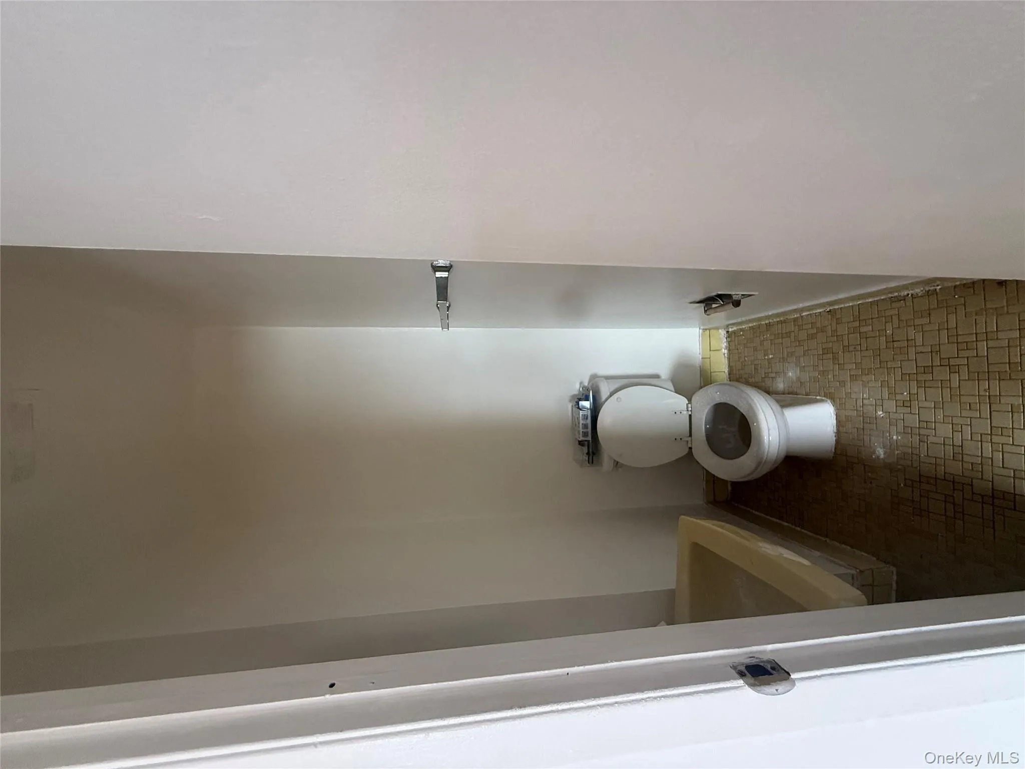 259-54 Craft Avenue, New York, NY, 3 Bedrooms Bedrooms, 7 Rooms Rooms,1 BathroomBathrooms,Residential Lease,For Rent,Craft,0,971788 259-54 Craft Avenue, New York, NY, 3 Bedrooms Bedrooms, 7 Rooms Rooms,1 BathroomBathrooms,Residential Lease,For Rent,Craft,0,971788