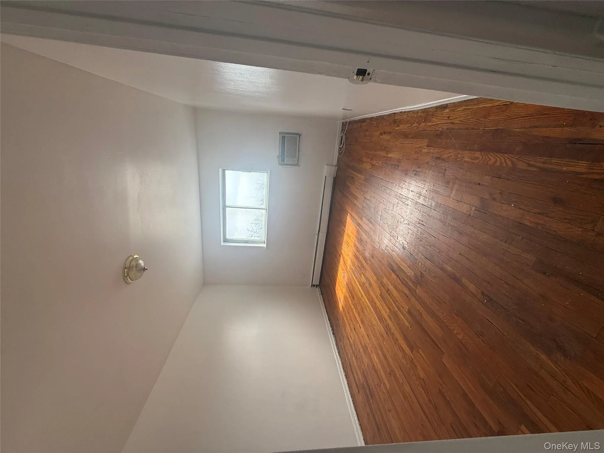 259-54 Craft Avenue, New York, NY, 3 Bedrooms Bedrooms, 7 Rooms Rooms,1 BathroomBathrooms,Residential Lease,For Rent,Craft,0,971788 259-54 Craft Avenue, New York, NY, 3 Bedrooms Bedrooms, 7 Rooms Rooms,1 BathroomBathrooms,Residential Lease,For Rent,Craft,0,971788