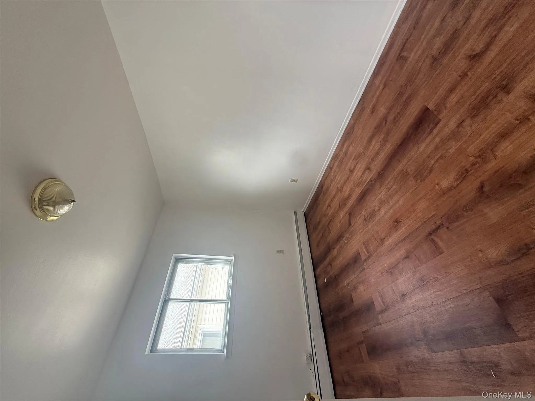 259-54 Craft Avenue, New York, NY, 3 Bedrooms Bedrooms, 7 Rooms Rooms,1 BathroomBathrooms,Residential Lease,For Rent,Craft,0,971788 259-54 Craft Avenue, New York, NY, 3 Bedrooms Bedrooms, 7 Rooms Rooms,1 BathroomBathrooms,Residential Lease,For Rent,Craft,0,971788