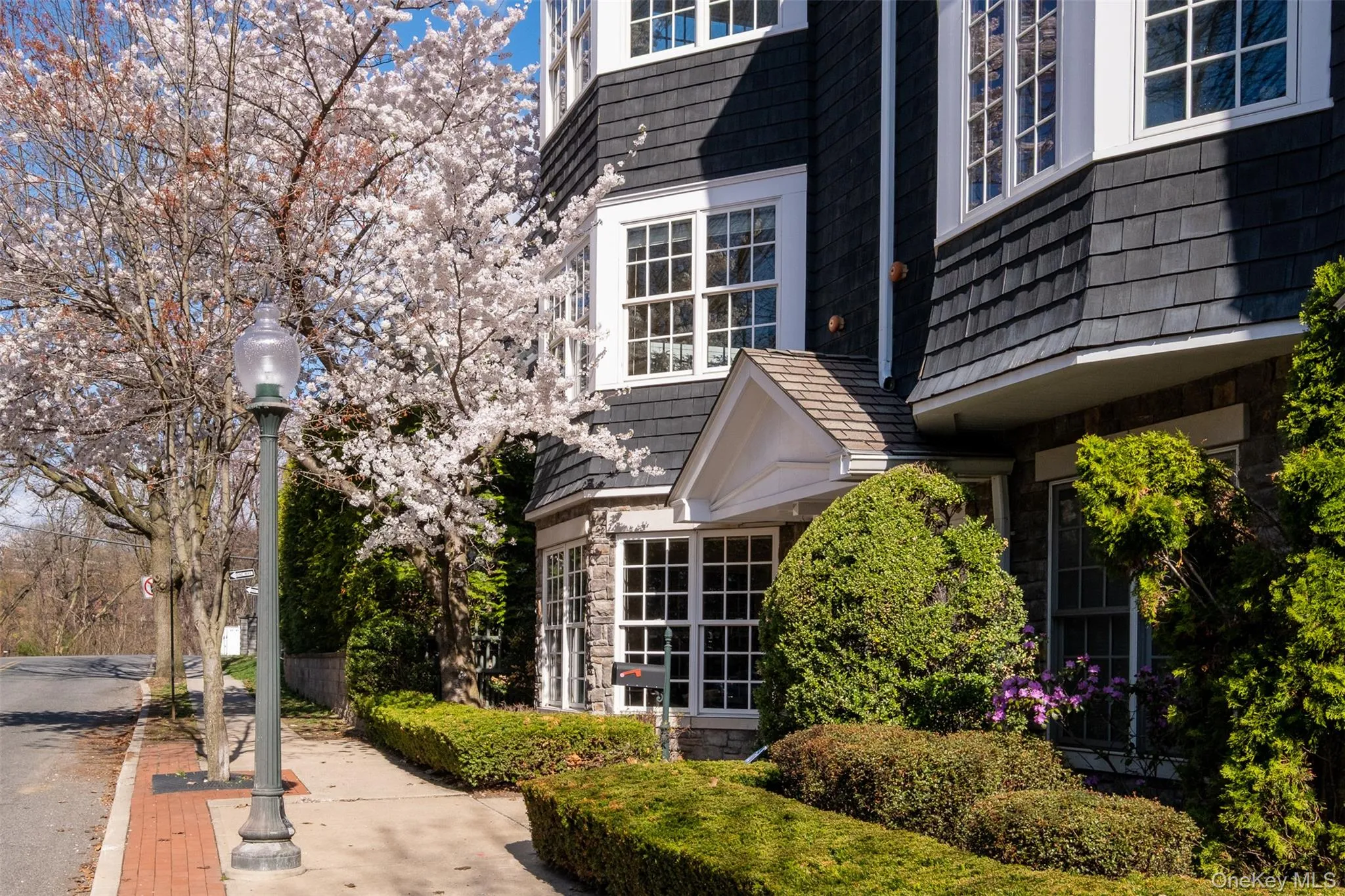 31 1st Street, Pelham, NY, 3 Bedrooms Bedrooms, 11 Rooms Rooms,3 BathroomsBathrooms,Residential,For Rent,1st,0,971799 31 1st Street, Pelham, NY, 3 Bedrooms Bedrooms, 11 Rooms Rooms,3 BathroomsBathrooms,Residential,For Rent,1st,0,971799