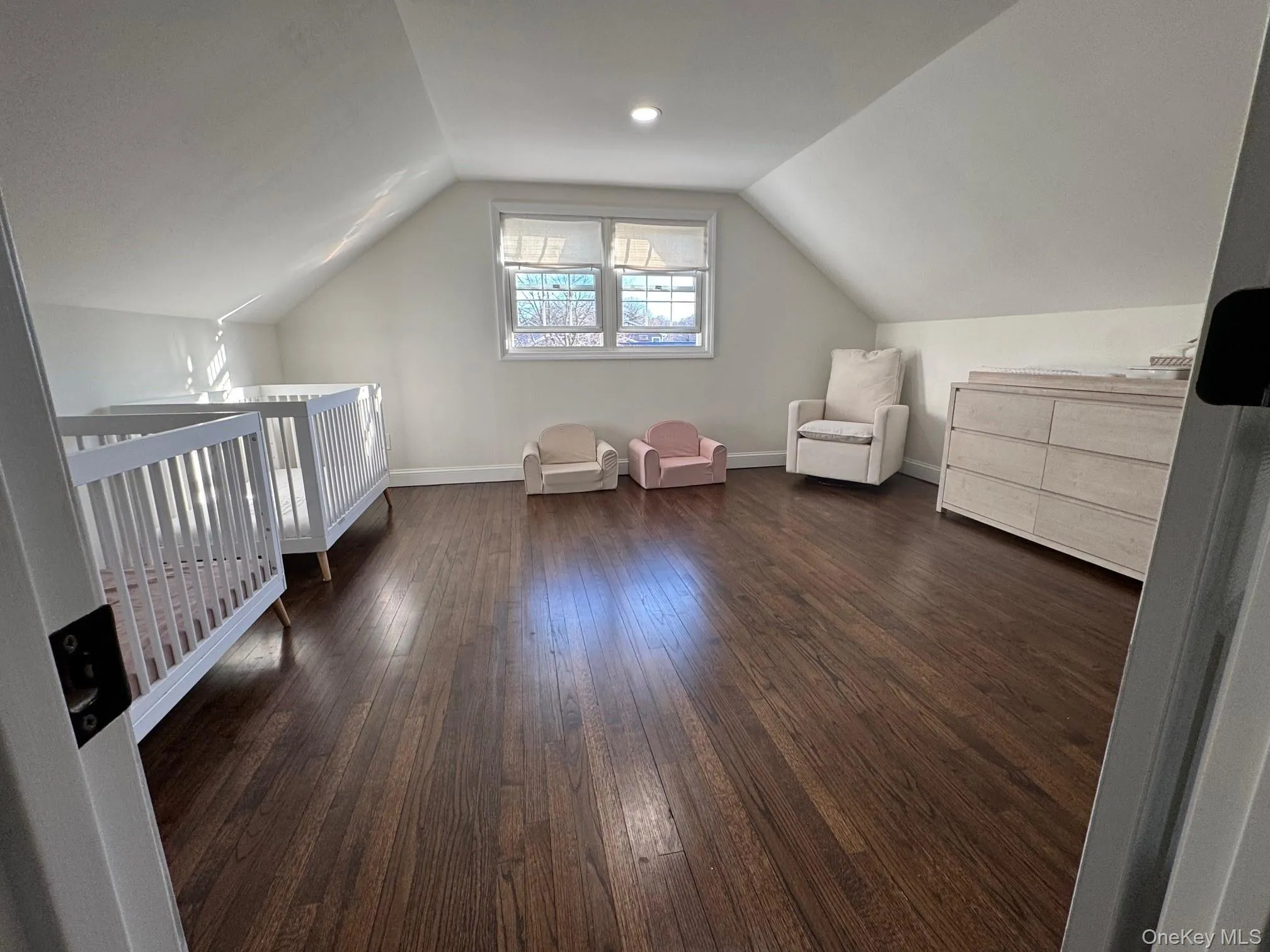 43 Shore Road, Islip, NY, 4 Bedrooms Bedrooms, 8 Rooms Rooms,3 BathroomsBathrooms,Residential,For Rent,Shore,0,971815 43 Shore Road, Islip, NY, 4 Bedrooms Bedrooms, 8 Rooms Rooms,3 BathroomsBathrooms,Residential,For Rent,Shore,0,971815