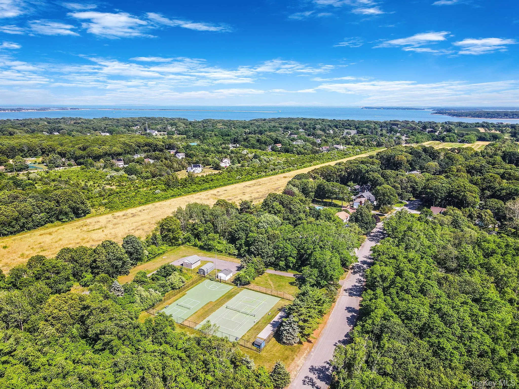 345 The Strand, Southold, NY, 6 Bedrooms Bedrooms, 17 Rooms Rooms,5 BathroomsBathrooms,Residential,For Rent,The Strand,0,971817 345 The Strand, Southold, NY, 6 Bedrooms Bedrooms, 17 Rooms Rooms,5 BathroomsBathrooms,Residential,For Rent,The Strand,0,971817