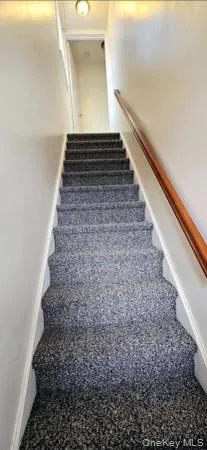 222 Cleveland Avenue, North Hempstead, NY, 3 Bedrooms Bedrooms, 6 Rooms Rooms,1 BathroomBathrooms,Residential Lease,For Rent,Cleveland,0,971823 222 Cleveland Avenue, North Hempstead, NY, 3 Bedrooms Bedrooms, 6 Rooms Rooms,1 BathroomBathrooms,Residential Lease,For Rent,Cleveland,0,971823