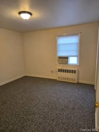222 Cleveland Avenue, North Hempstead, NY, 3 Bedrooms Bedrooms, 6 Rooms Rooms,1 BathroomBathrooms,Residential Lease,For Rent,Cleveland,0,971823 222 Cleveland Avenue, North Hempstead, NY, 3 Bedrooms Bedrooms, 6 Rooms Rooms,1 BathroomBathrooms,Residential Lease,For Rent,Cleveland,0,971823