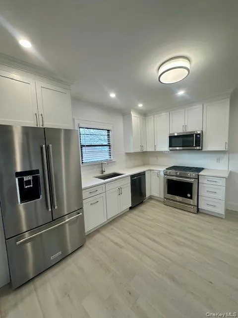 361 Olive Street, Long Beach, NY, 3 Bedrooms Bedrooms, 6 Rooms Rooms,1 BathroomBathrooms,Residential Lease,For Rent,Olive,0,971855 361 Olive Street, Long Beach, NY, 3 Bedrooms Bedrooms, 6 Rooms Rooms,1 BathroomBathrooms,Residential Lease,For Rent,Olive,0,971855