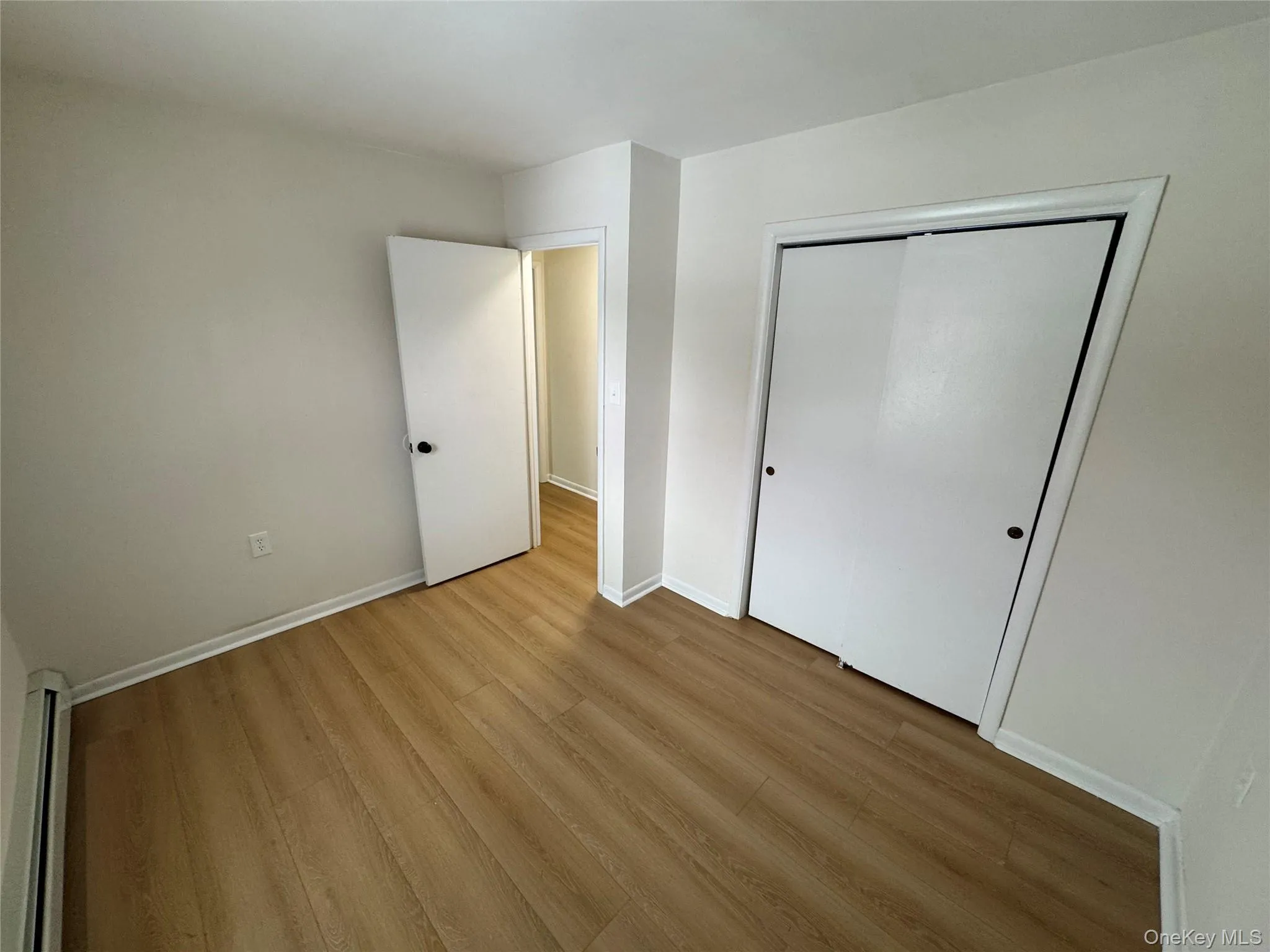 98 Market Street, Hyde Park, NY, 2 Bedrooms Bedrooms, 4 Rooms Rooms,1 BathroomBathrooms,Residential Lease,For Rent,Market,0,971859 98 Market Street, Hyde Park, NY, 2 Bedrooms Bedrooms, 4 Rooms Rooms,1 BathroomBathrooms,Residential Lease,For Rent,Market,0,971859