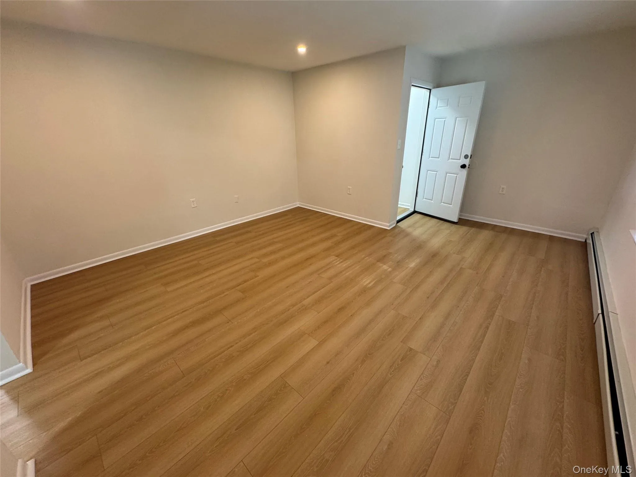 98 Market Street, Hyde Park, NY, 2 Bedrooms Bedrooms, 4 Rooms Rooms,1 BathroomBathrooms,Residential Lease,For Rent,Market,0,971859 98 Market Street, Hyde Park, NY, 2 Bedrooms Bedrooms, 4 Rooms Rooms,1 BathroomBathrooms,Residential Lease,For Rent,Market,0,971859