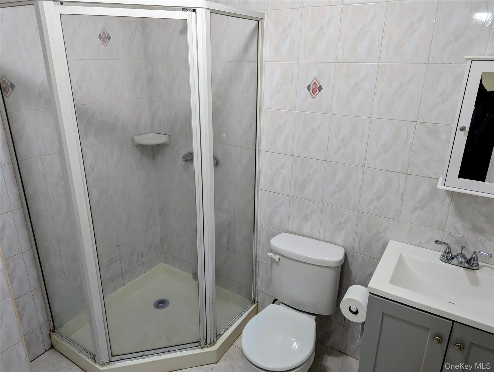 38 3rd Street, Brookhaven, NY, 1 Bedroom Bedrooms, 4 Rooms Rooms,1 BathroomBathrooms,Residential Lease,For Rent,3rd,0,971861 38 3rd Street, Brookhaven, NY, 1 Bedroom Bedrooms, 4 Rooms Rooms,1 BathroomBathrooms,Residential Lease,For Rent,3rd,0,971861