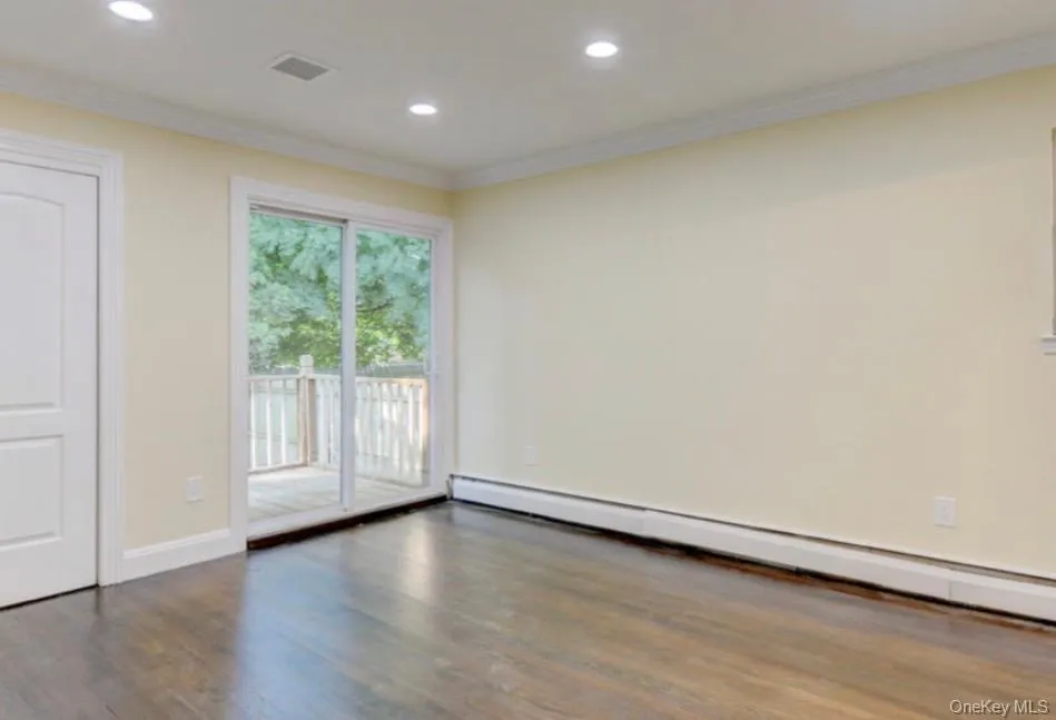 168 Robinwood Avenue, Hempstead, NY, 3 Bedrooms Bedrooms, 5 Rooms Rooms,1 BathroomBathrooms,Residential Lease,For Rent,Robinwood,0,971865 168 Robinwood Avenue, Hempstead, NY, 3 Bedrooms Bedrooms, 5 Rooms Rooms,1 BathroomBathrooms,Residential Lease,For Rent,Robinwood,0,971865