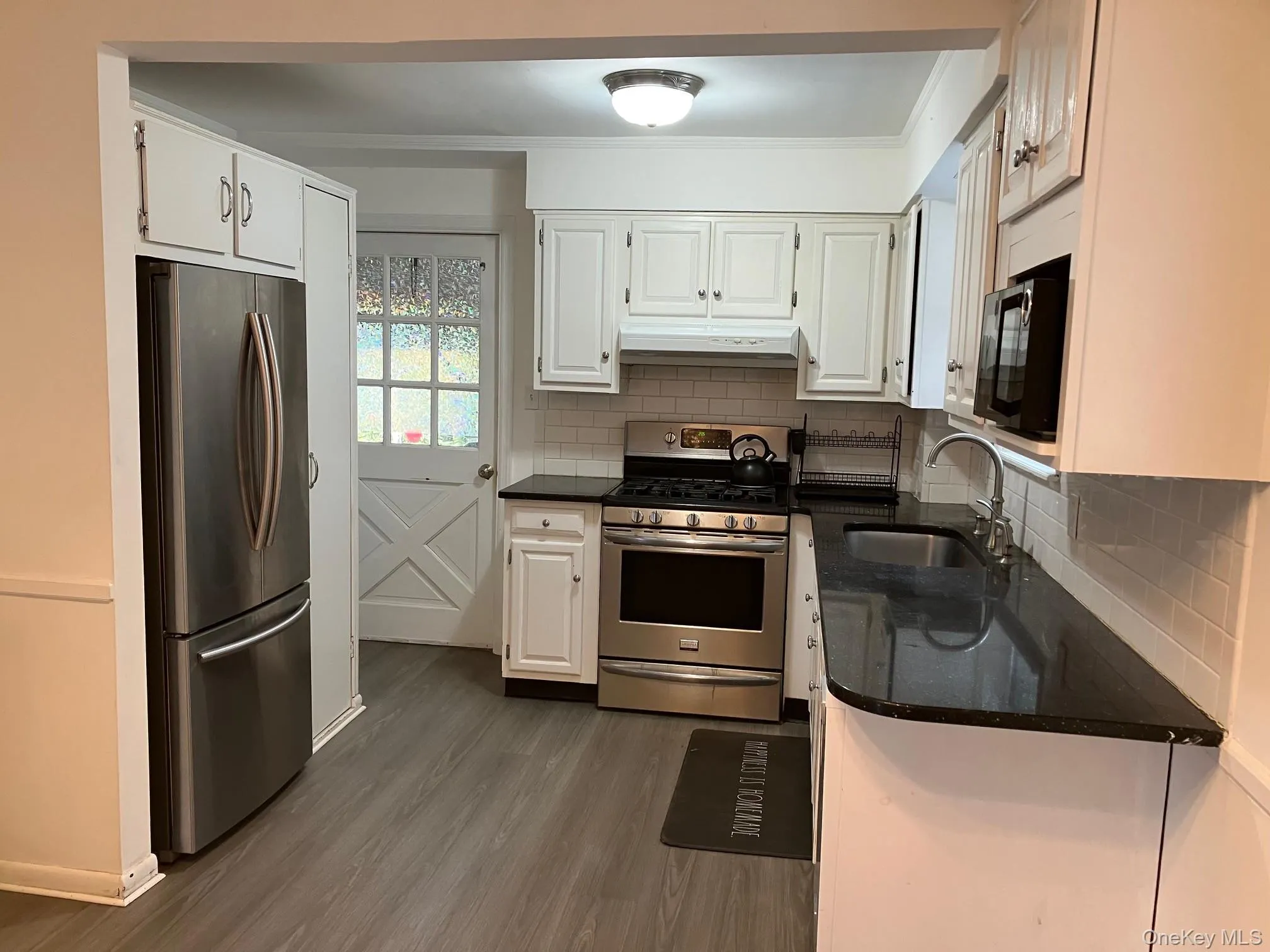 18 Park Avenue, Oyster Bay, NY, 3 Bedrooms Bedrooms, 5 Rooms Rooms,2 BathroomsBathrooms,Residential Lease,For Rent,Park,0,971867 18 Park Avenue, Oyster Bay, NY, 3 Bedrooms Bedrooms, 5 Rooms Rooms,2 BathroomsBathrooms,Residential Lease,For Rent,Park,0,971867