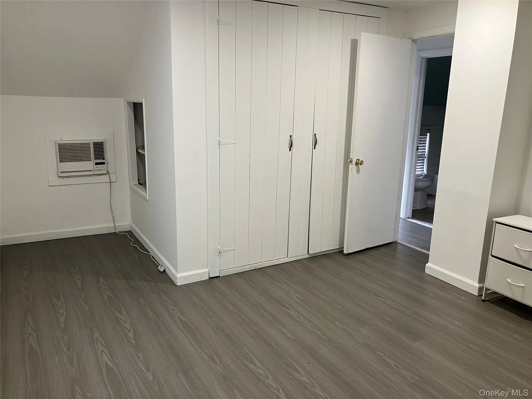 18 Park Avenue, Oyster Bay, NY, 3 Bedrooms Bedrooms, 5 Rooms Rooms,2 BathroomsBathrooms,Residential Lease,For Rent,Park,0,971867 18 Park Avenue, Oyster Bay, NY, 3 Bedrooms Bedrooms, 5 Rooms Rooms,2 BathroomsBathrooms,Residential Lease,For Rent,Park,0,971867