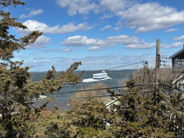 154 Doctors Walk, Brookhaven, NY, 7 Bedrooms Bedrooms, 10 Rooms Rooms,6 BathroomsBathrooms,Residential,For Rent,Doctors,0,971902 154 Doctors Walk, Brookhaven, NY, 7 Bedrooms Bedrooms, 10 Rooms Rooms,6 BathroomsBathrooms,Residential,For Rent,Doctors,0,971902