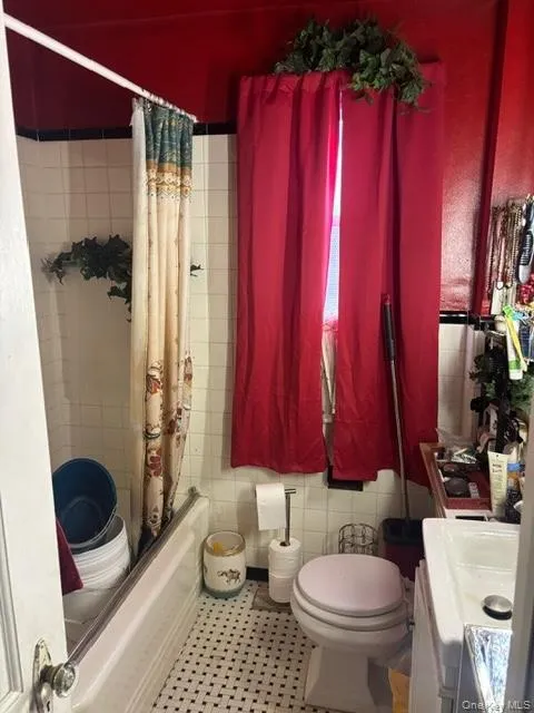 69 Church Street, Greenburgh, NY, 3 Bedrooms Bedrooms, 6 Rooms Rooms,1 BathroomBathrooms,Residential,For Rent,Church,0,971936 69 Church Street, Greenburgh, NY, 3 Bedrooms Bedrooms, 6 Rooms Rooms,1 BathroomBathrooms,Residential,For Rent,Church,0,971936