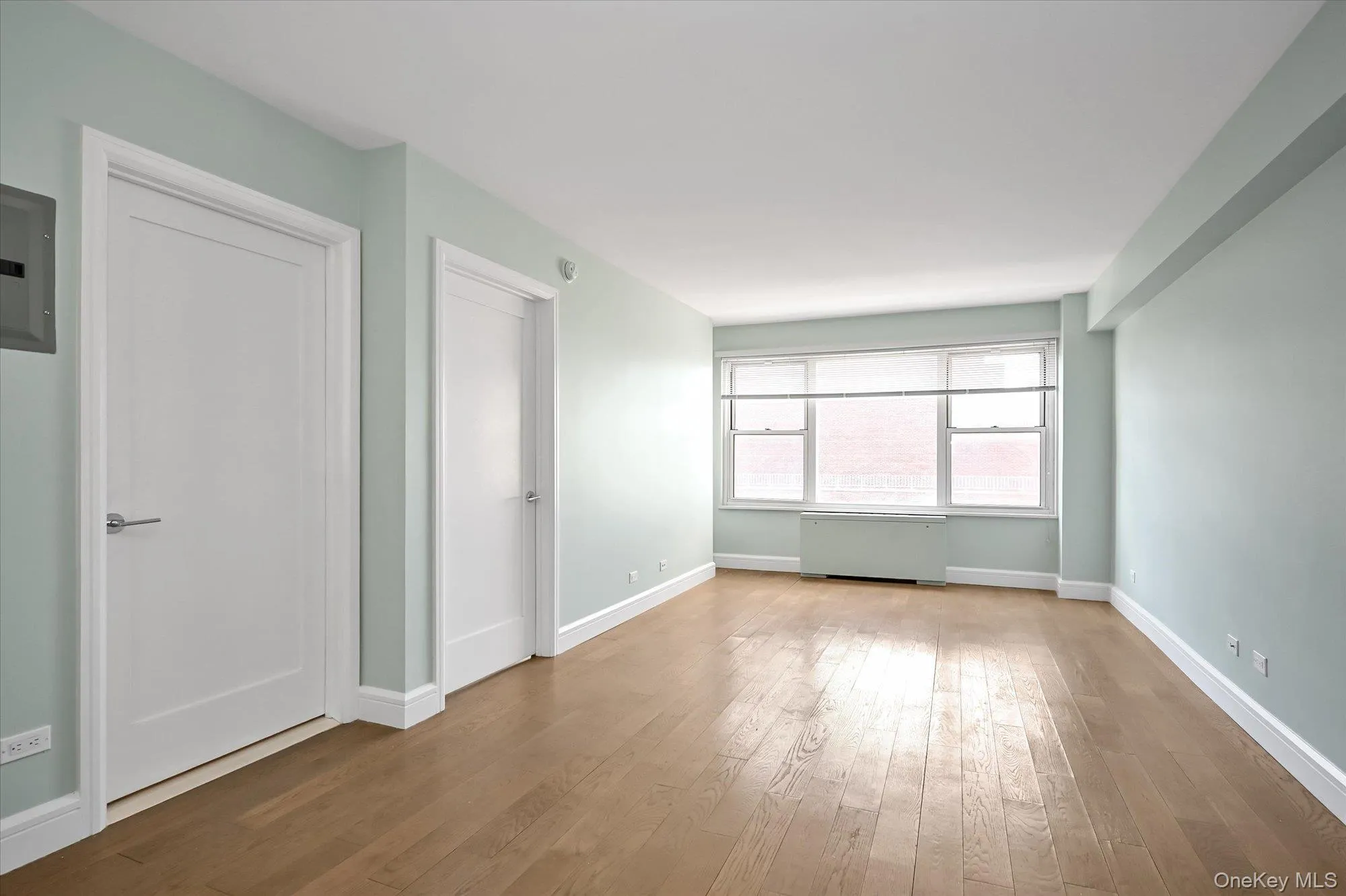 107-40 Queens Boulevard, New York, NY, 1 Bedroom Bedrooms, 3 Rooms Rooms,1 BathroomBathrooms,Residential,For Rent,Queens,0,KEY971958 107-40 Queens Boulevard, New York, NY, 1 Bedroom Bedrooms, 3 Rooms Rooms,1 BathroomBathrooms,Residential,For Rent,Queens,0,KEY971958