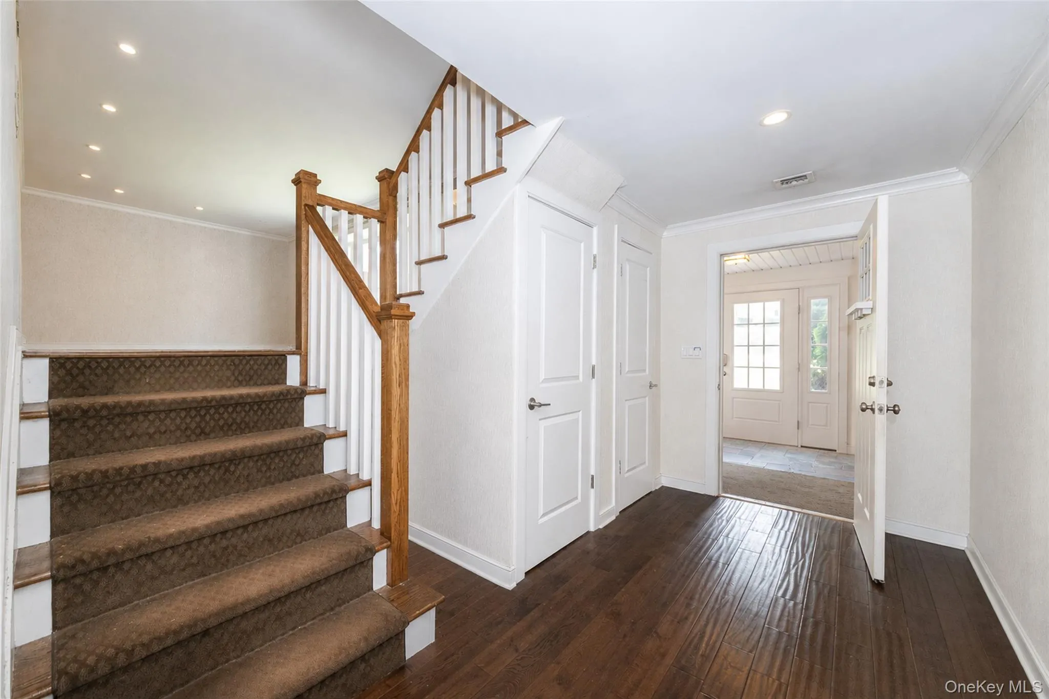 9 Primrose Avenue, Greenburgh, NY, 3 Bedrooms Bedrooms, 5 Rooms Rooms,3 BathroomsBathrooms,Residential,For Rent,Primrose,0,971959 9 Primrose Avenue, Greenburgh, NY, 3 Bedrooms Bedrooms, 5 Rooms Rooms,3 BathroomsBathrooms,Residential,For Rent,Primrose,0,971959