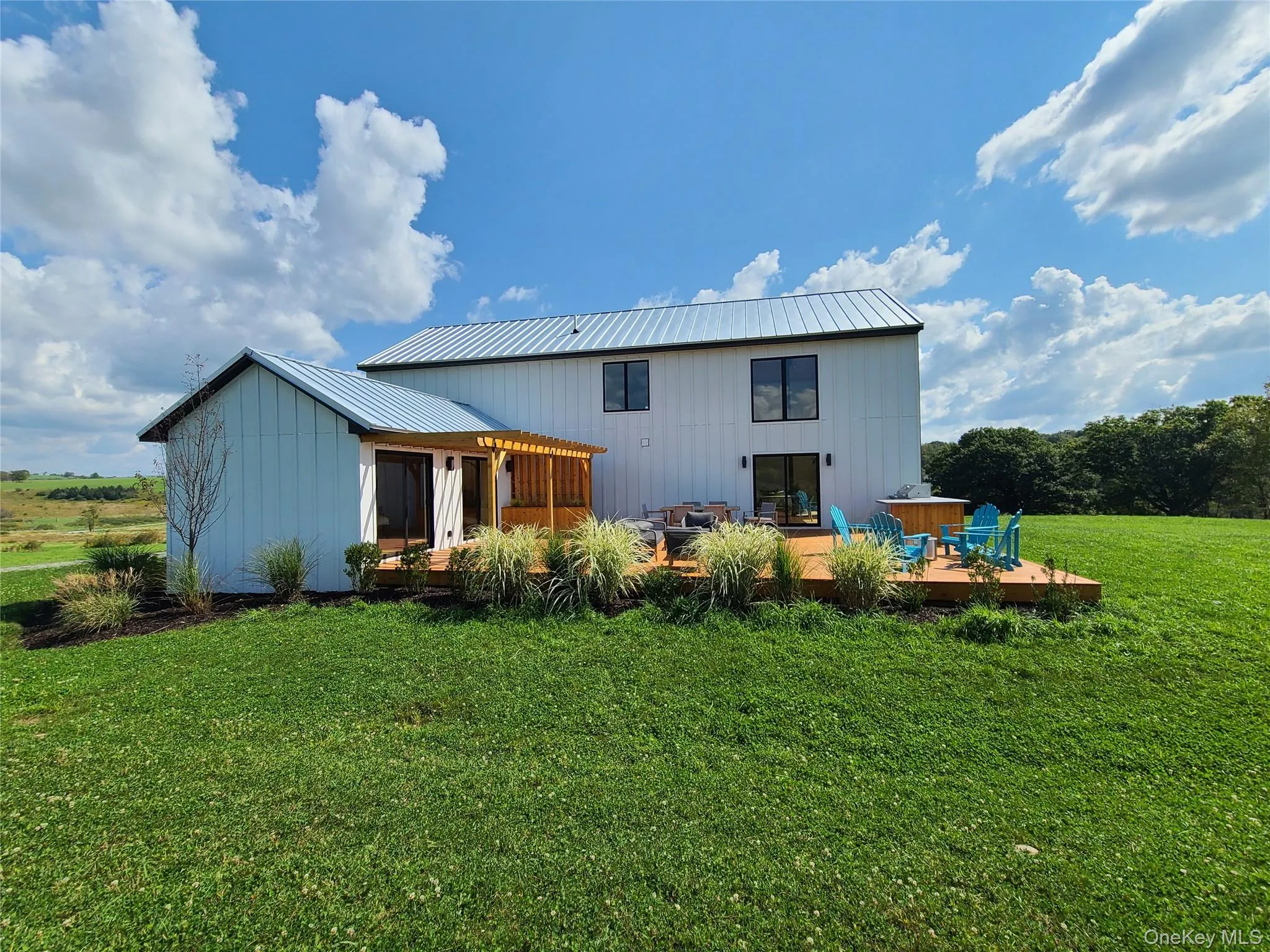 Modern Farmhouse Lot 5 Modern Farmhouse Lot 5