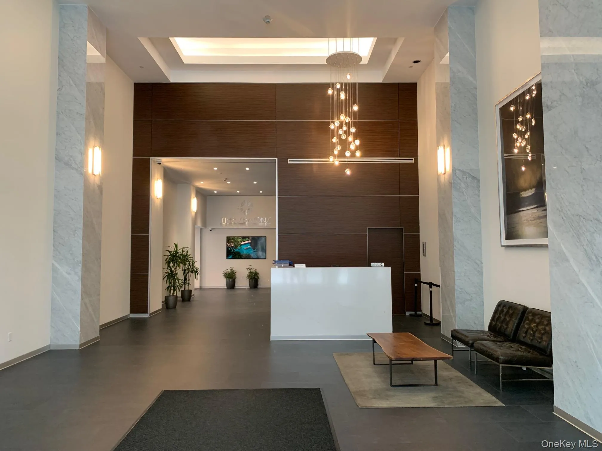 Elegant lobby entrance is staffed by 24 hour concierge Elegant lobby entrance is staffed by 24 hour concierge
