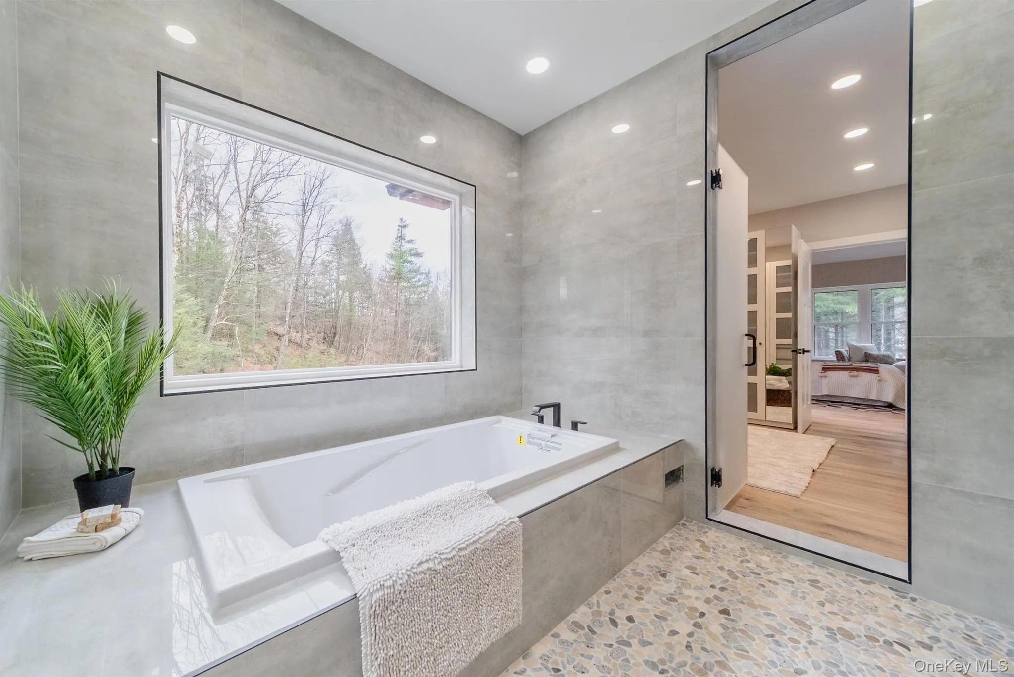 32 Pro Court, Hurley, NY, 4 Bedrooms Bedrooms, 14 Rooms Rooms,3 BathroomsBathrooms,Residential Sale,For Rent,Pro,0,972014 32 Pro Court, Hurley, NY, 4 Bedrooms Bedrooms, 14 Rooms Rooms,3 BathroomsBathrooms,Residential Sale,For Rent,Pro,0,972014