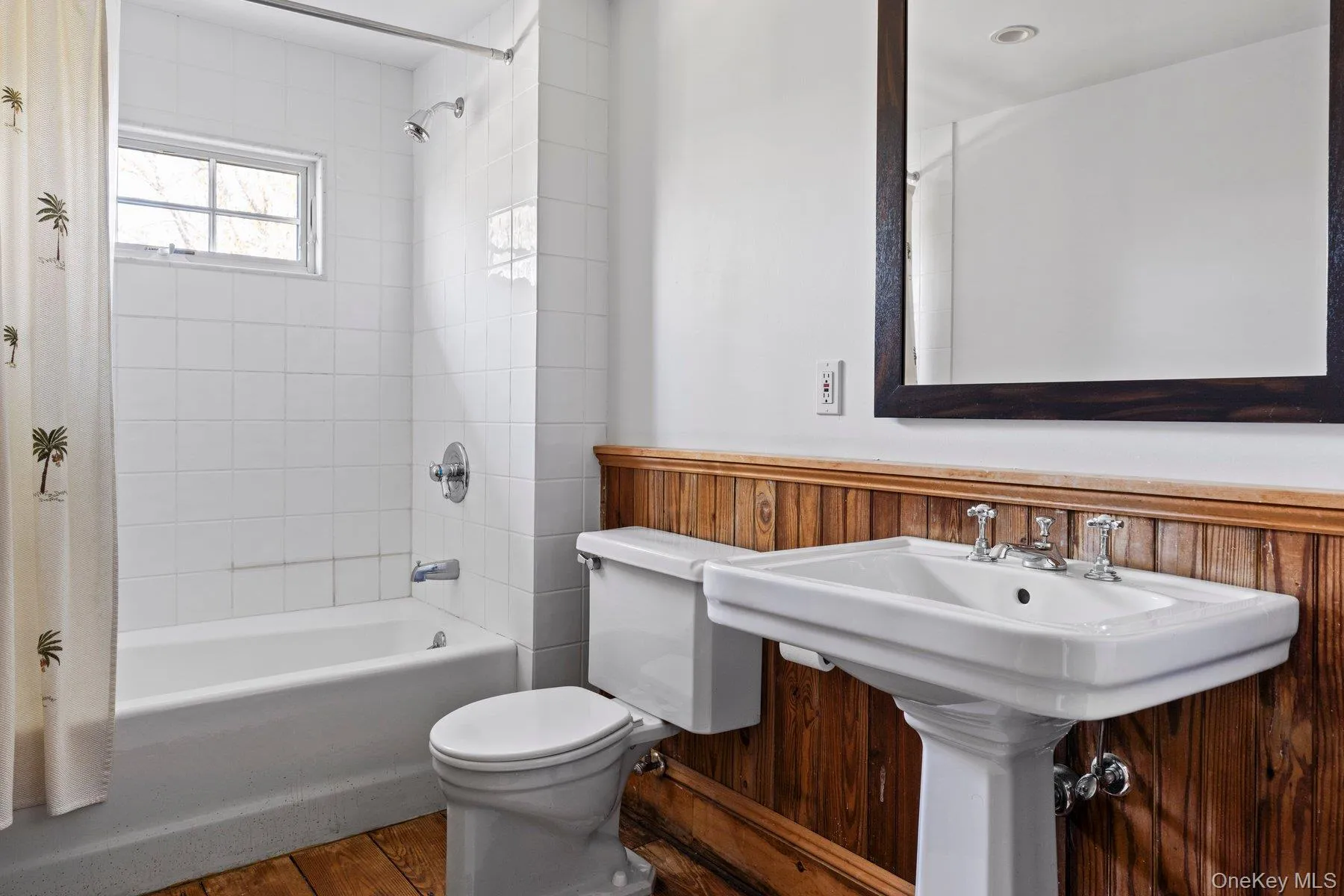 35335 Main Road, Southold, NY, 3 Bedrooms Bedrooms, 6 Rooms Rooms,3 BathroomsBathrooms,Residential,For Rent,Main,0,972026 35335 Main Road, Southold, NY, 3 Bedrooms Bedrooms, 6 Rooms Rooms,3 BathroomsBathrooms,Residential,For Rent,Main,0,972026