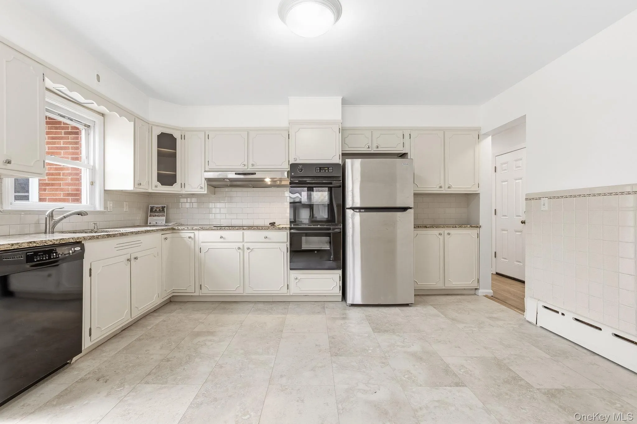 222 Park Avenue, Harrison, NY, 4 Bedrooms Bedrooms, 7 Rooms Rooms,2 BathroomsBathrooms,Residential Lease,For Rent,Park,0,972028 222 Park Avenue, Harrison, NY, 4 Bedrooms Bedrooms, 7 Rooms Rooms,2 BathroomsBathrooms,Residential Lease,For Rent,Park,0,972028