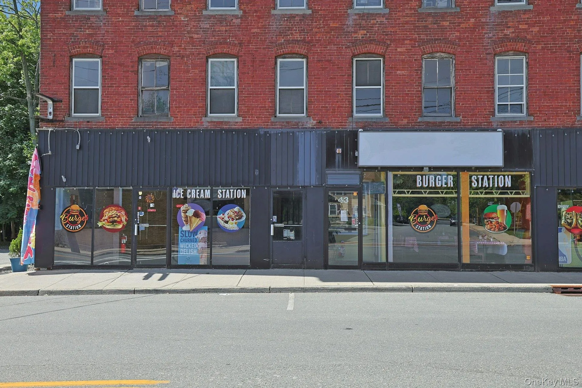 Burgers & Ice Cream! Burgers & Ice Cream!