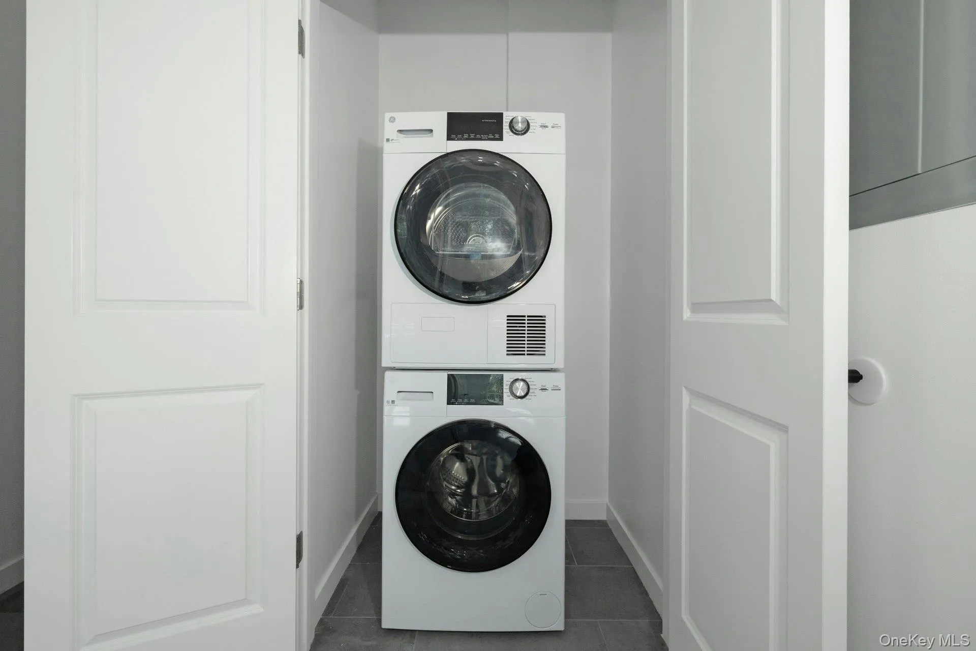 Inside your apartment is a personal washer and dryer. A must-have! Inside your apartment is a personal washer and dryer. A must-have!