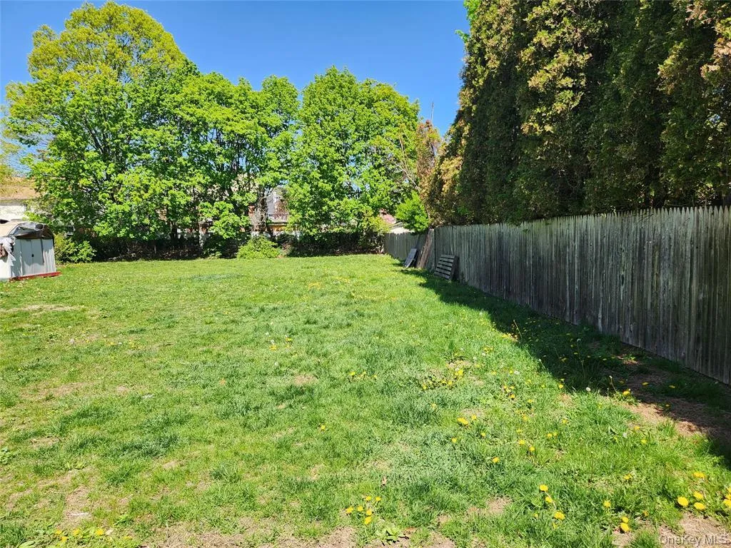 35 Mulford Place, Hempstead, NY, 6 Bedrooms Bedrooms, 11 Rooms Rooms,2 BathroomsBathrooms,Residential Sale,For Rent,Mulford,0,972071 35 Mulford Place, Hempstead, NY, 6 Bedrooms Bedrooms, 11 Rooms Rooms,2 BathroomsBathrooms,Residential Sale,For Rent,Mulford,0,972071