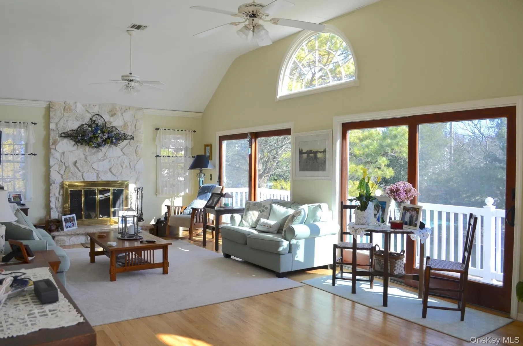 16 Grant Boulevard, Southampton, NY, 4 Bedrooms Bedrooms, 8 Rooms Rooms,2 BathroomsBathrooms,Residential Lease,For Rent,Grant,0,972082 16 Grant Boulevard, Southampton, NY, 4 Bedrooms Bedrooms, 8 Rooms Rooms,2 BathroomsBathrooms,Residential Lease,For Rent,Grant,0,972082