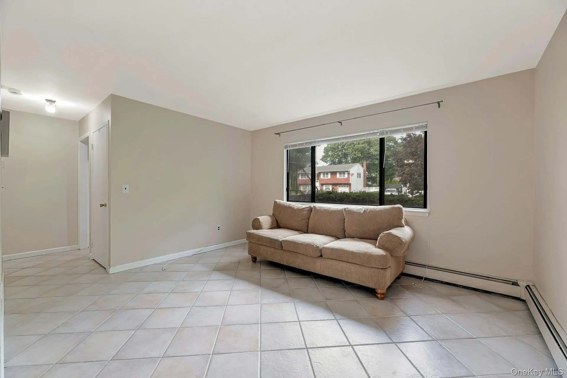39 Woodbrook Drive, Brookhaven, NY, 5 Bedrooms Bedrooms, 10 Rooms Rooms,2 BathroomsBathrooms,Residential,For Rent,Woodbrook,0,972089 39 Woodbrook Drive, Brookhaven, NY, 5 Bedrooms Bedrooms, 10 Rooms Rooms,2 BathroomsBathrooms,Residential,For Rent,Woodbrook,0,972089