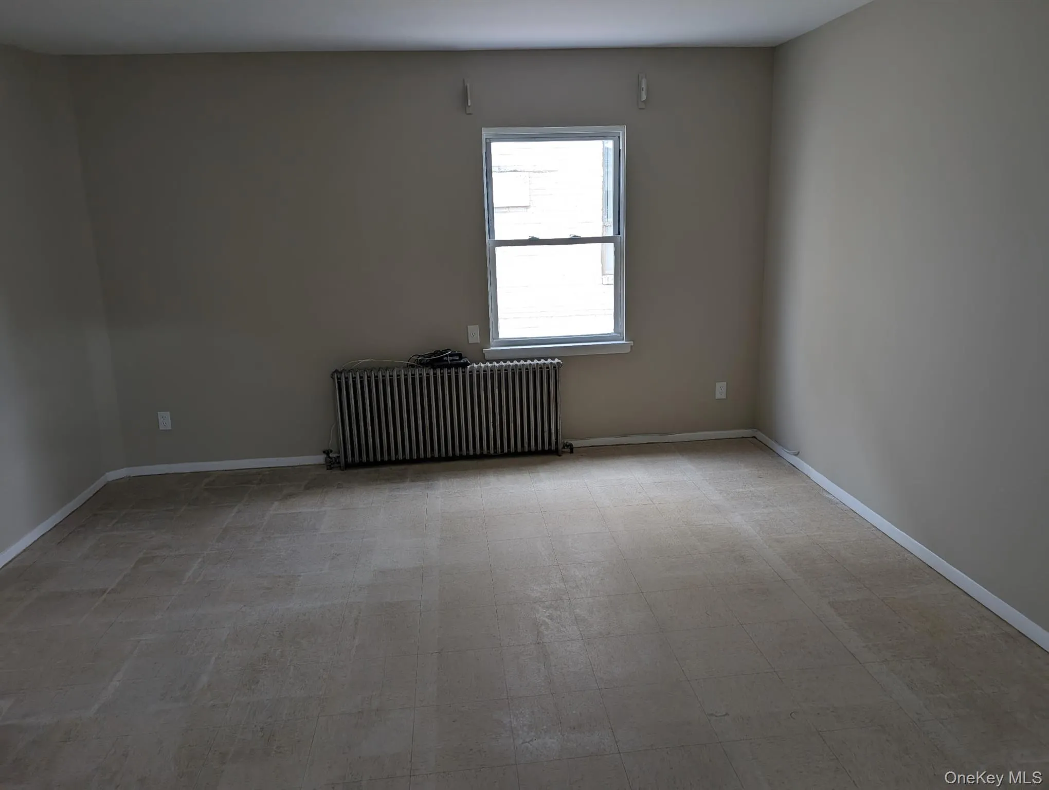 136 Duffy Avenue, Oyster Bay, NY, 2 Bedrooms Bedrooms, 7 Rooms Rooms,2 BathroomsBathrooms,Residential Lease,For Rent,Duffy,0,972119 136 Duffy Avenue, Oyster Bay, NY, 2 Bedrooms Bedrooms, 7 Rooms Rooms,2 BathroomsBathrooms,Residential Lease,For Rent,Duffy,0,972119