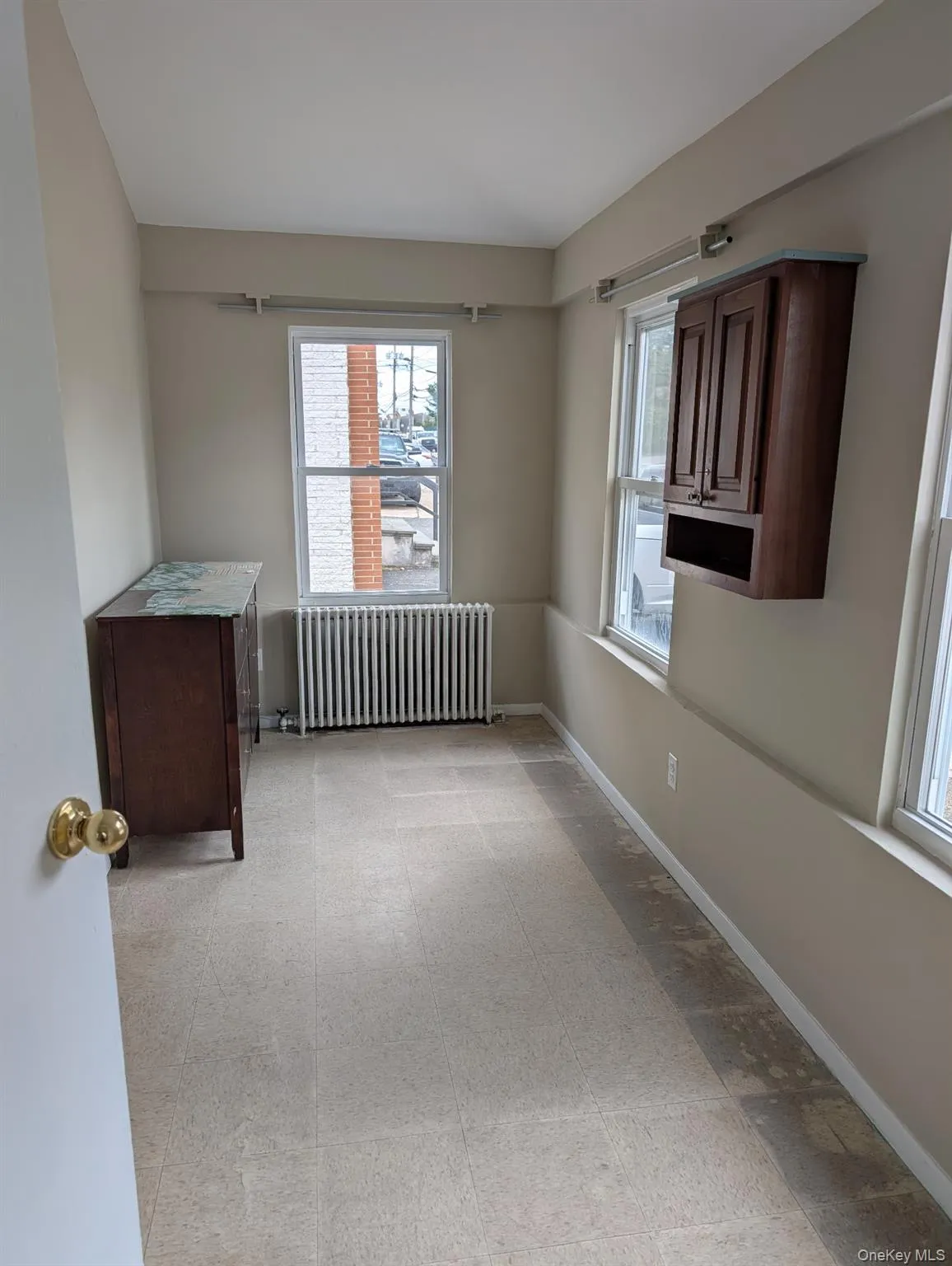 136 Duffy Avenue, Oyster Bay, NY, 2 Bedrooms Bedrooms, 7 Rooms Rooms,2 BathroomsBathrooms,Residential Lease,For Rent,Duffy,0,972119 136 Duffy Avenue, Oyster Bay, NY, 2 Bedrooms Bedrooms, 7 Rooms Rooms,2 BathroomsBathrooms,Residential Lease,For Rent,Duffy,0,972119