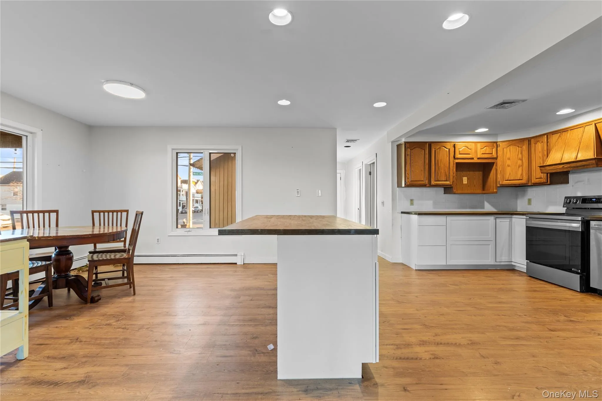 115 Maryland Avenue, Long Beach, NY, 4 Bedrooms Bedrooms, 8 Rooms Rooms,3 BathroomsBathrooms,Residential Lease,For Rent,Maryland,0,972120 115 Maryland Avenue, Long Beach, NY, 4 Bedrooms Bedrooms, 8 Rooms Rooms,3 BathroomsBathrooms,Residential Lease,For Rent,Maryland,0,972120