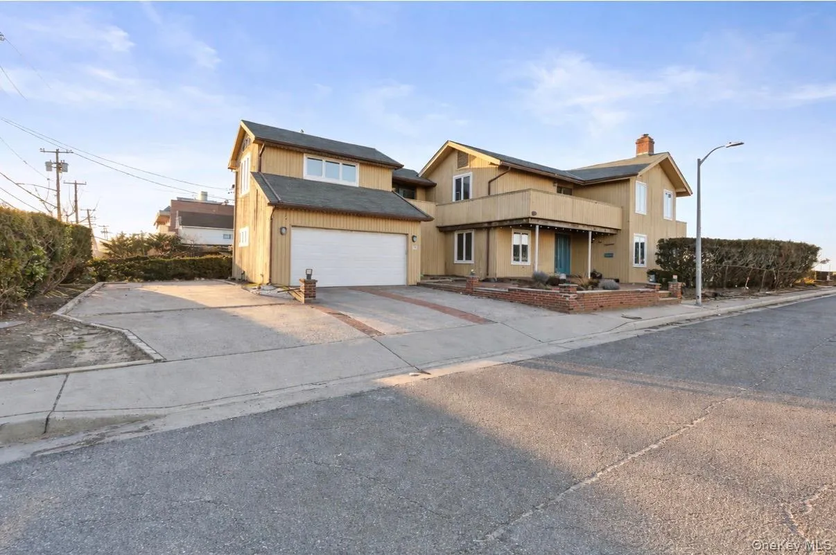 115 Maryland Avenue, Long Beach, NY, 4 Bedrooms Bedrooms, 8 Rooms Rooms,3 BathroomsBathrooms,Residential Lease,For Rent,Maryland,0,972120 115 Maryland Avenue, Long Beach, NY, 4 Bedrooms Bedrooms, 8 Rooms Rooms,3 BathroomsBathrooms,Residential Lease,For Rent,Maryland,0,972120