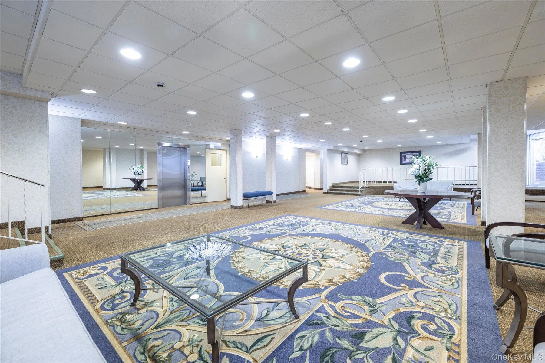 Building Entrance Lobby Building Entrance Lobby