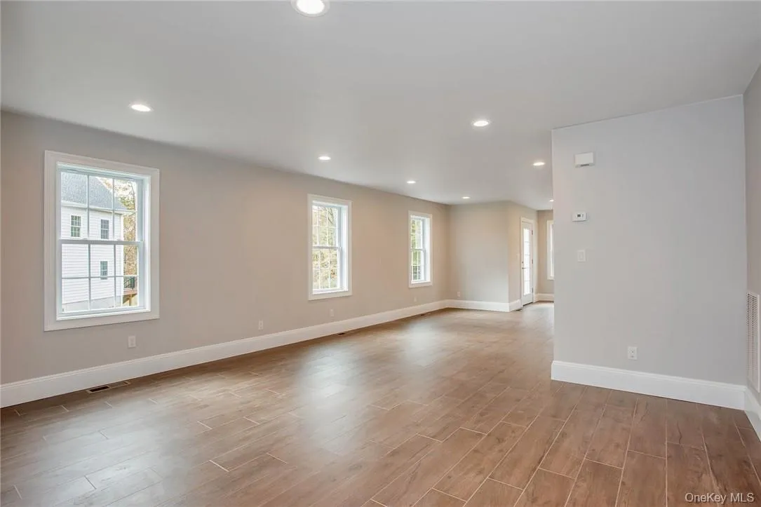 237 Tomahawk Street, Somers, NY, 2 Bedrooms Bedrooms, 5 Rooms Rooms,2 BathroomsBathrooms,Residential Lease,For Rent,Tomahawk,0,972128 237 Tomahawk Street, Somers, NY, 2 Bedrooms Bedrooms, 5 Rooms Rooms,2 BathroomsBathrooms,Residential Lease,For Rent,Tomahawk,0,972128