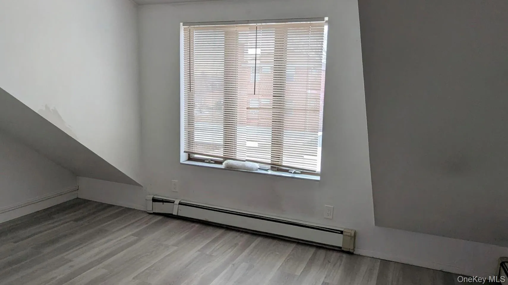 21-46 73rd Street, New York, NY, 2 Rooms Rooms,1 BathroomBathrooms,Residential Lease,For Rent,73rd,0,972148 21-46 73rd Street, New York, NY, 2 Rooms Rooms,1 BathroomBathrooms,Residential Lease,For Rent,73rd,0,972148