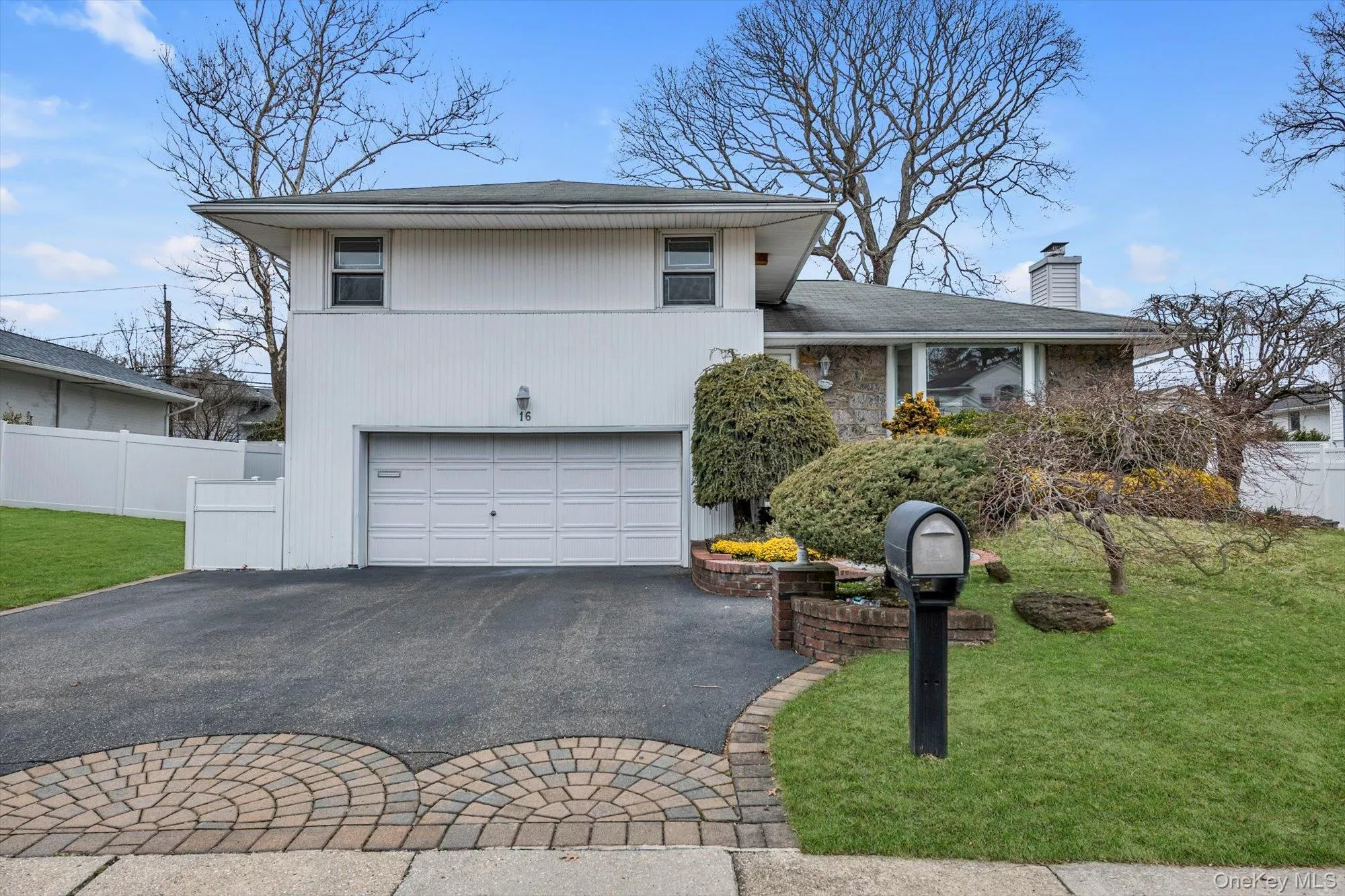 16 Middle Lane, Oyster Bay, NY, 4 Bedrooms Bedrooms, 9 Rooms Rooms,3 BathroomsBathrooms,Residential Lease,For Rent,Middle,0,972157 16 Middle Lane, Oyster Bay, NY, 4 Bedrooms Bedrooms, 9 Rooms Rooms,3 BathroomsBathrooms,Residential Lease,For Rent,Middle,0,972157