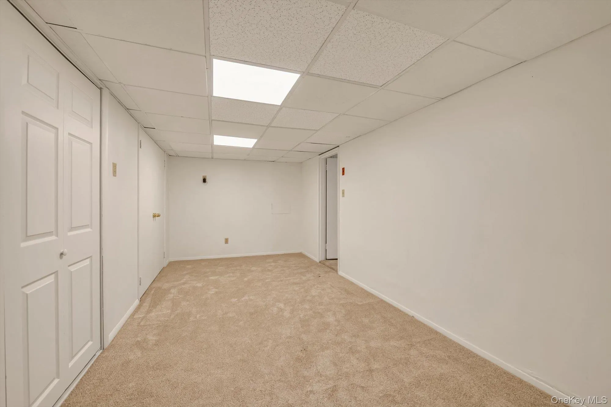 16 Middle Lane, Oyster Bay, NY, 4 Bedrooms Bedrooms, 9 Rooms Rooms,3 BathroomsBathrooms,Residential Lease,For Rent,Middle,0,972157 16 Middle Lane, Oyster Bay, NY, 4 Bedrooms Bedrooms, 9 Rooms Rooms,3 BathroomsBathrooms,Residential Lease,For Rent,Middle,0,972157