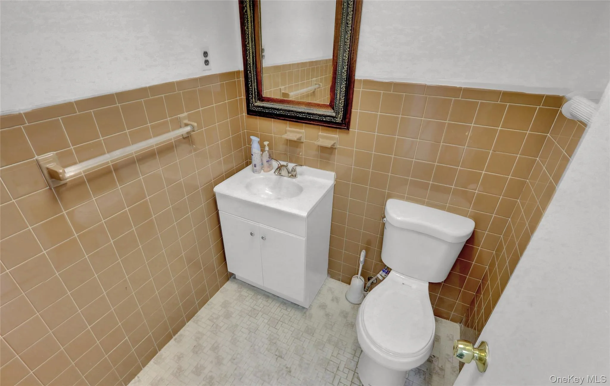 1438 Wantagh Avenue, Hempstead, NY, ,Commercial Lease,For Rent,Wantagh,0,972194 1438 Wantagh Avenue, Hempstead, NY, ,Commercial Lease,For Rent,Wantagh,0,972194