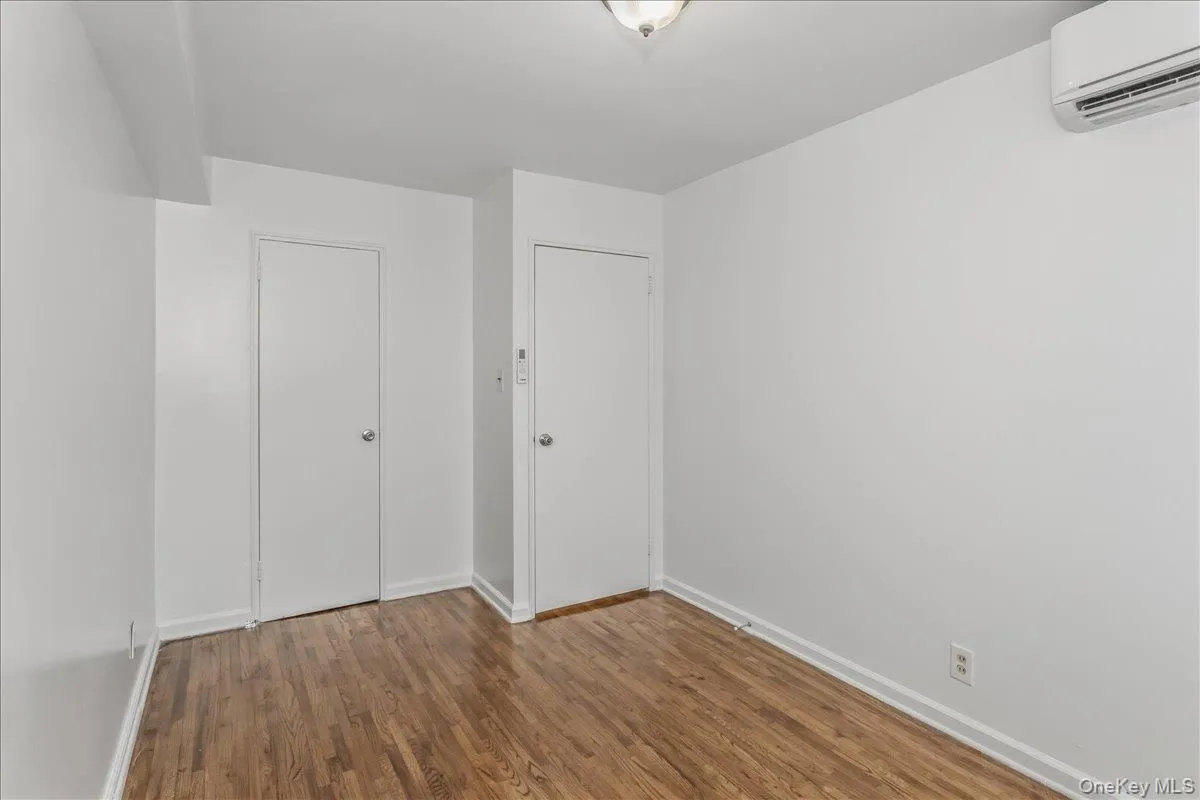 8904 Avenue J, New York, NY, 2 Bedrooms Bedrooms, 3 Rooms Rooms,1 BathroomBathrooms,Residential Lease,For Rent,Avenue J,0,972196 8904 Avenue J, New York, NY, 2 Bedrooms Bedrooms, 3 Rooms Rooms,1 BathroomBathrooms,Residential Lease,For Rent,Avenue J,0,972196