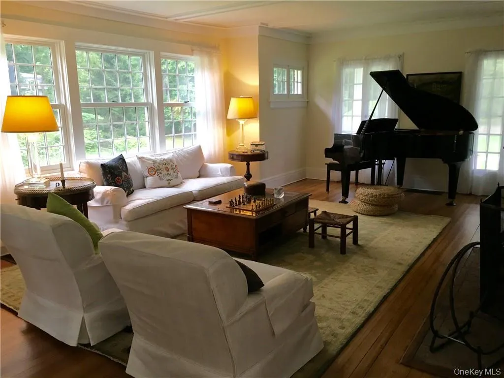 95 Rockland Road, Orangetown, NY, 4 Bedrooms Bedrooms, 17 Rooms Rooms,2 BathroomsBathrooms,Residential Lease,For Rent,Rockland,0,972205 95 Rockland Road, Orangetown, NY, 4 Bedrooms Bedrooms, 17 Rooms Rooms,2 BathroomsBathrooms,Residential Lease,For Rent,Rockland,0,972205