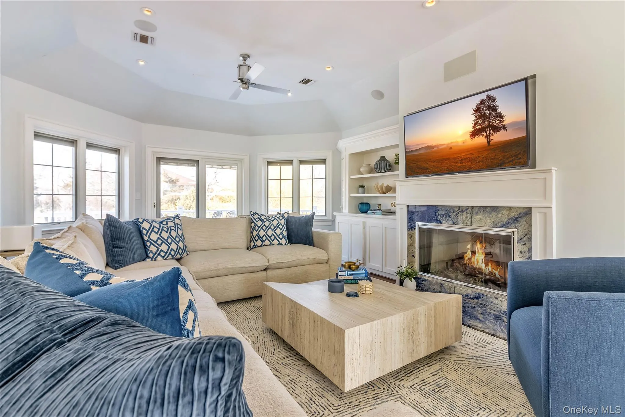 695 Sound Drive, Southold, NY, 5 Bedrooms Bedrooms, 9 Rooms Rooms,3 BathroomsBathrooms,Residential Lease,For Rent,Sound,0,972211 695 Sound Drive, Southold, NY, 5 Bedrooms Bedrooms, 9 Rooms Rooms,3 BathroomsBathrooms,Residential Lease,For Rent,Sound,0,972211