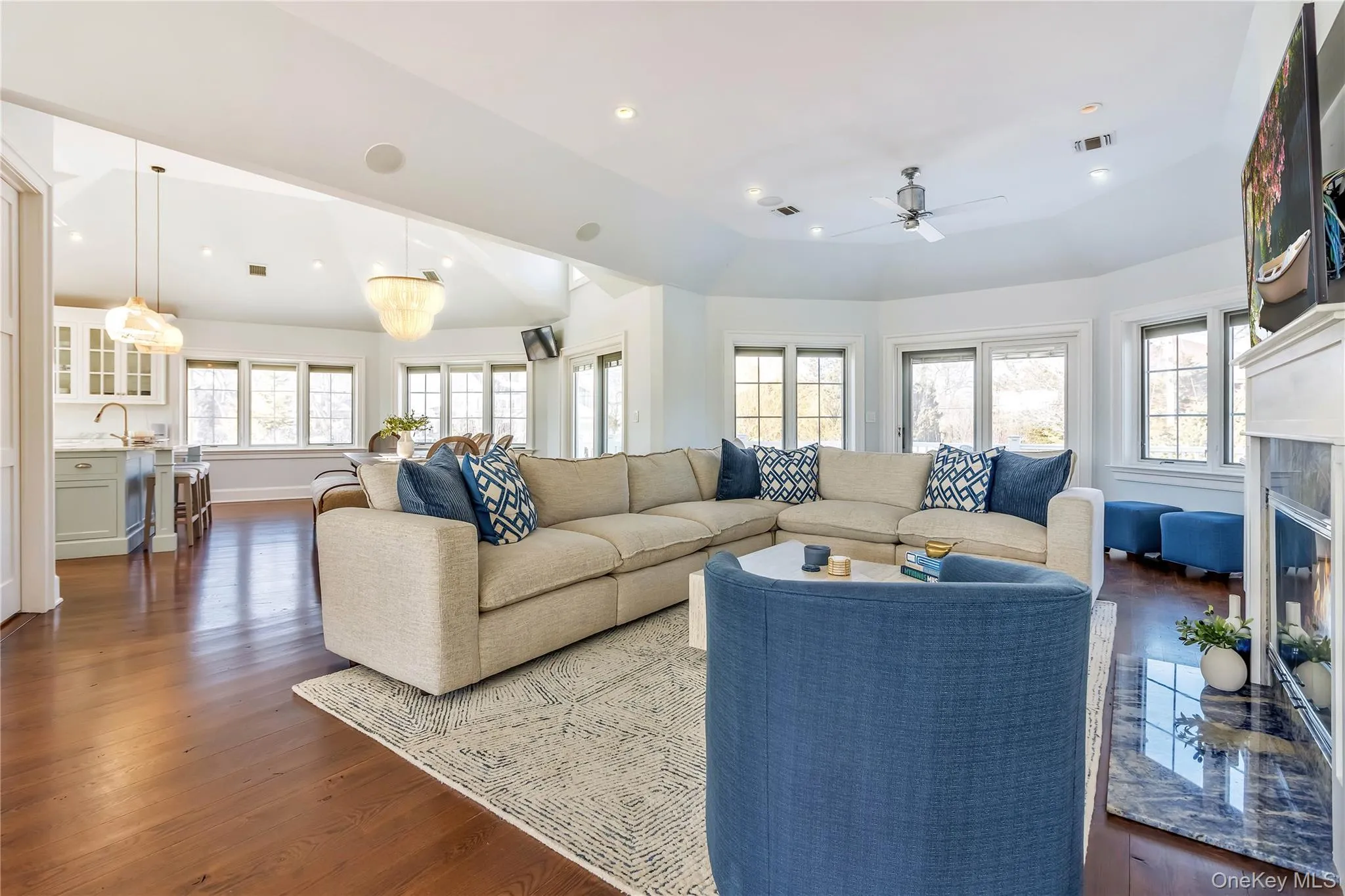 695 Sound Drive, Southold, NY, 5 Bedrooms Bedrooms, 9 Rooms Rooms,3 BathroomsBathrooms,Residential Lease,For Rent,Sound,0,972211 695 Sound Drive, Southold, NY, 5 Bedrooms Bedrooms, 9 Rooms Rooms,3 BathroomsBathrooms,Residential Lease,For Rent,Sound,0,972211