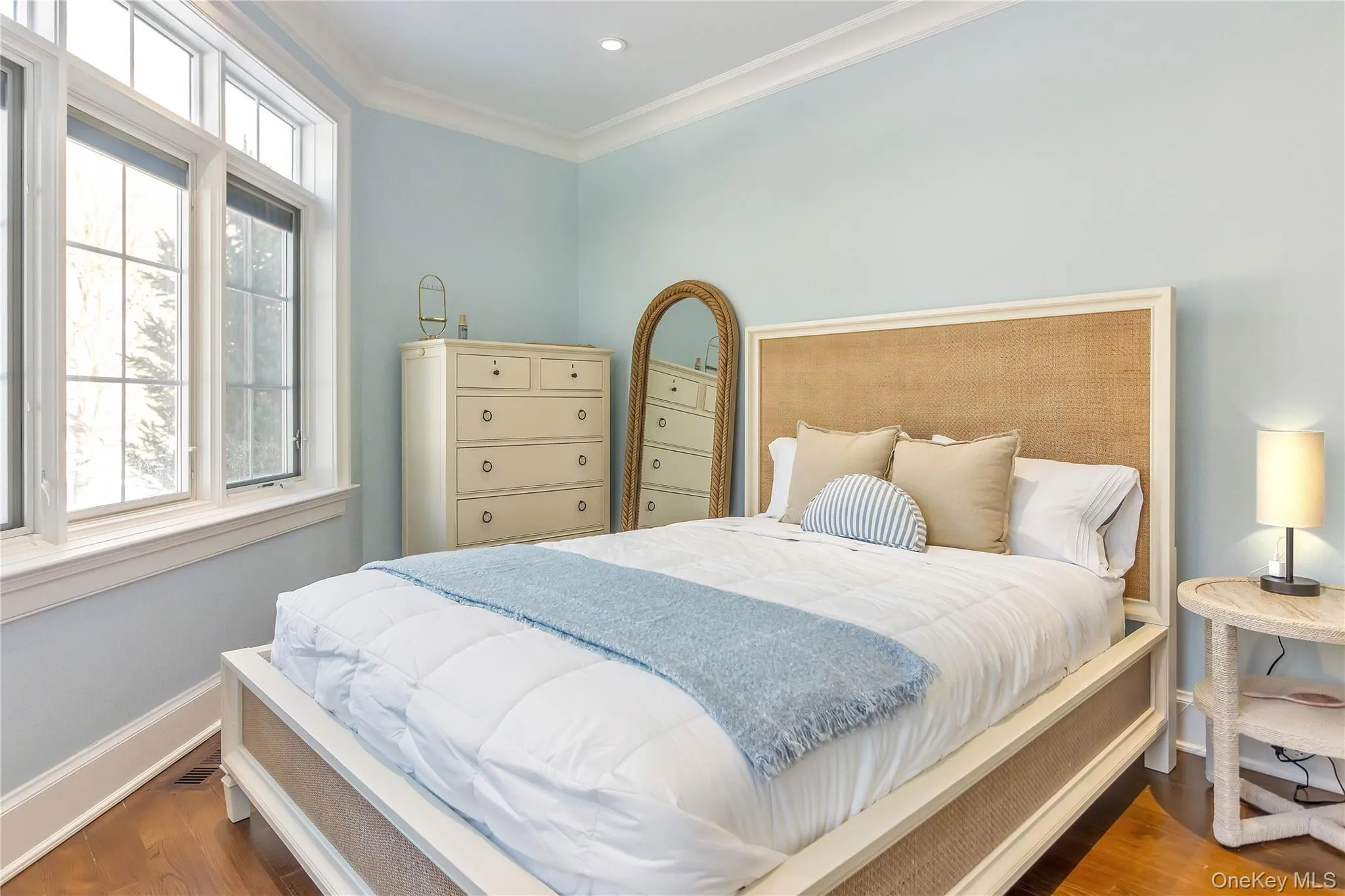 695 Sound Drive, Southold, NY, 5 Bedrooms Bedrooms, 9 Rooms Rooms,3 BathroomsBathrooms,Residential Lease,For Rent,Sound,0,972211 695 Sound Drive, Southold, NY, 5 Bedrooms Bedrooms, 9 Rooms Rooms,3 BathroomsBathrooms,Residential Lease,For Rent,Sound,0,972211