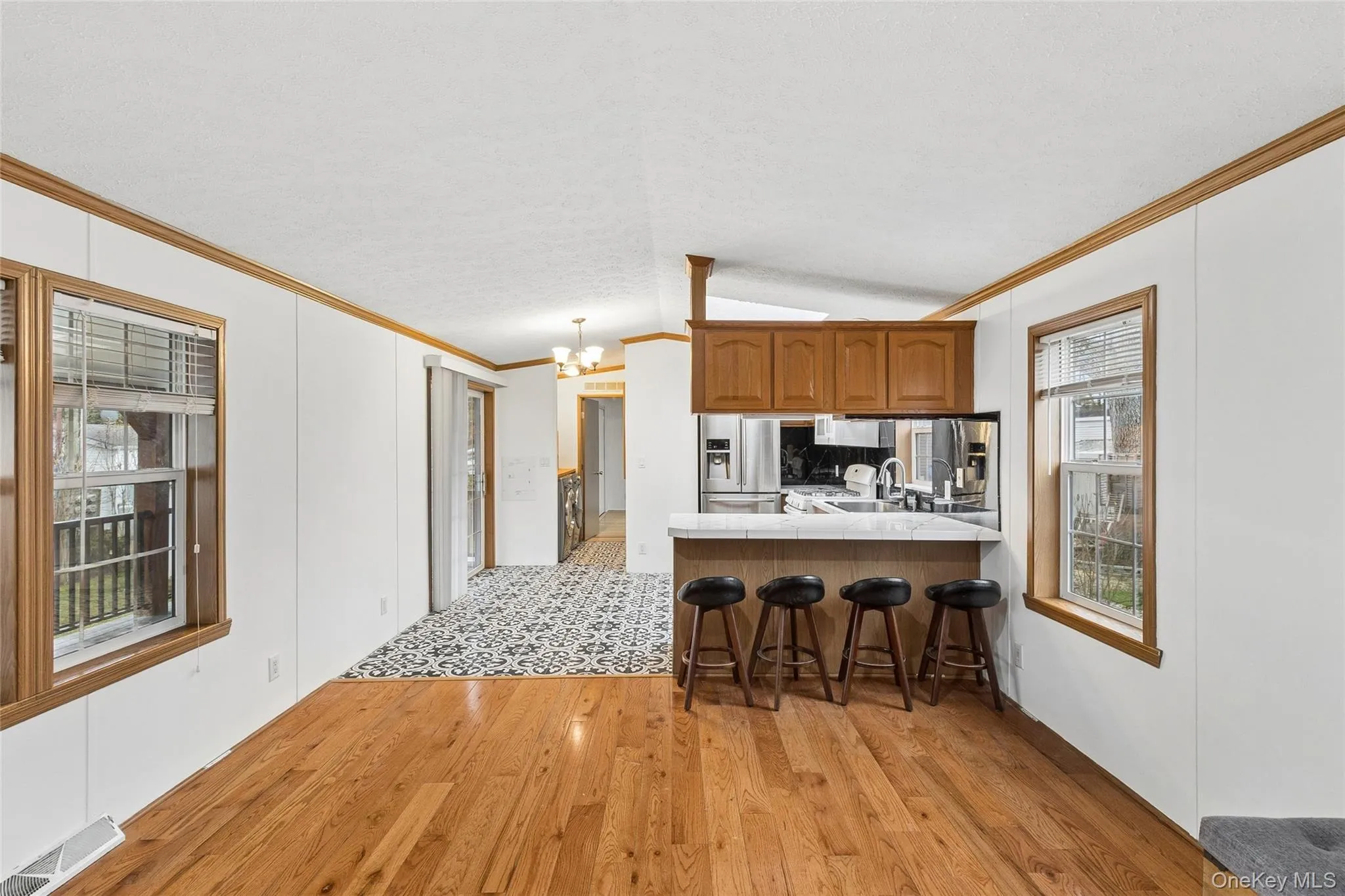37 Hubbard Ave #5, Riverhead, NY, 2 Bedrooms Bedrooms, 3 Rooms Rooms,1 BathroomBathrooms,Residential,For Rent,Hubbard Ave #5,0,972229 37 Hubbard Ave #5, Riverhead, NY, 2 Bedrooms Bedrooms, 3 Rooms Rooms,1 BathroomBathrooms,Residential,For Rent,Hubbard Ave #5,0,972229