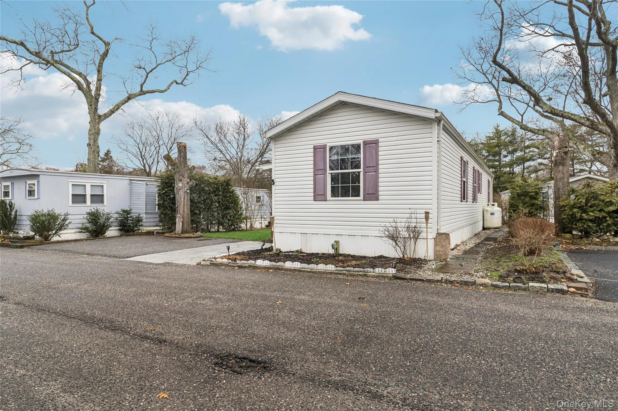 37 Hubbard Ave #5, Riverhead, NY, 2 Bedrooms Bedrooms, 3 Rooms Rooms,1 BathroomBathrooms,Residential,For Rent,Hubbard Ave #5,0,972229 37 Hubbard Ave #5, Riverhead, NY, 2 Bedrooms Bedrooms, 3 Rooms Rooms,1 BathroomBathrooms,Residential,For Rent,Hubbard Ave #5,0,972229