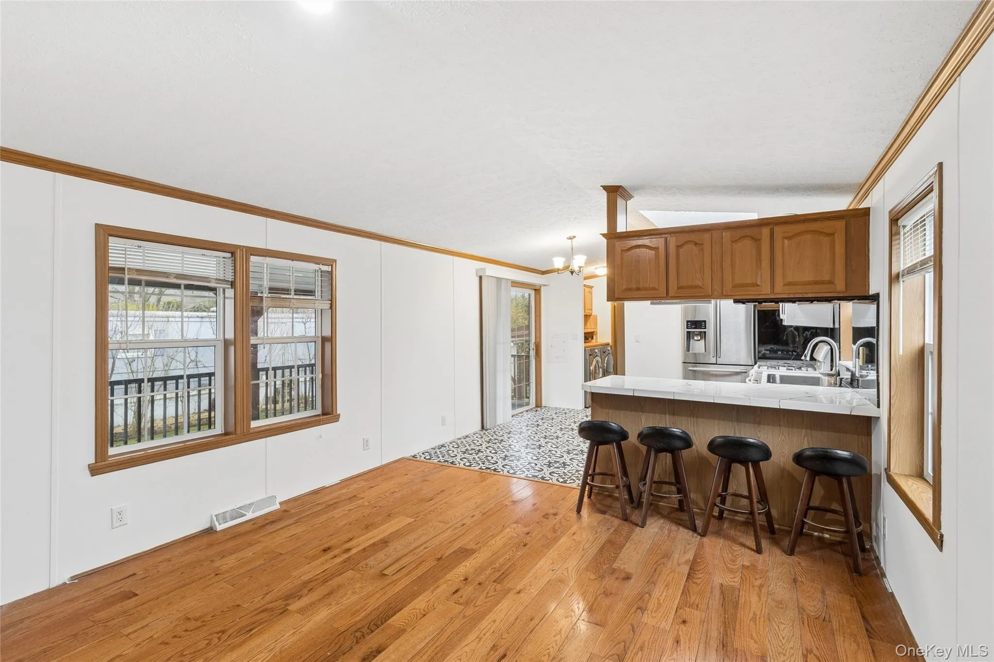 37 Hubbard Ave #5, Riverhead, NY, 2 Bedrooms Bedrooms, 3 Rooms Rooms,1 BathroomBathrooms,Residential,For Rent,Hubbard Ave #5,0,972229 37 Hubbard Ave #5, Riverhead, NY, 2 Bedrooms Bedrooms, 3 Rooms Rooms,1 BathroomBathrooms,Residential,For Rent,Hubbard Ave #5,0,972229