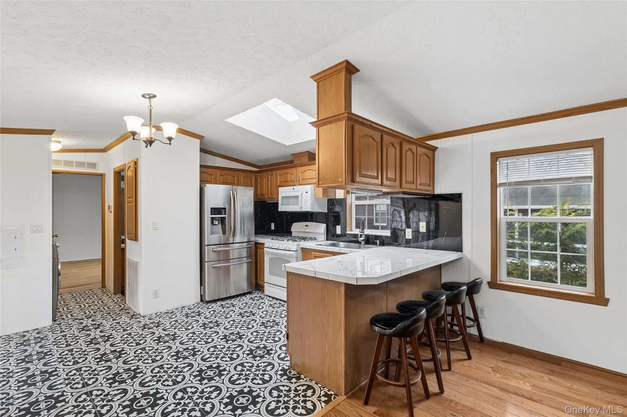 37 Hubbard Ave #5, Riverhead, NY, 2 Bedrooms Bedrooms, 3 Rooms Rooms,1 BathroomBathrooms,Residential,For Rent,Hubbard Ave #5,0,972229 37 Hubbard Ave #5, Riverhead, NY, 2 Bedrooms Bedrooms, 3 Rooms Rooms,1 BathroomBathrooms,Residential,For Rent,Hubbard Ave #5,0,972229